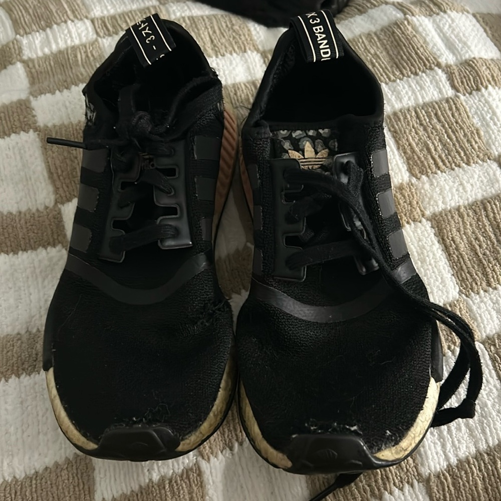 adidas tennis shoes